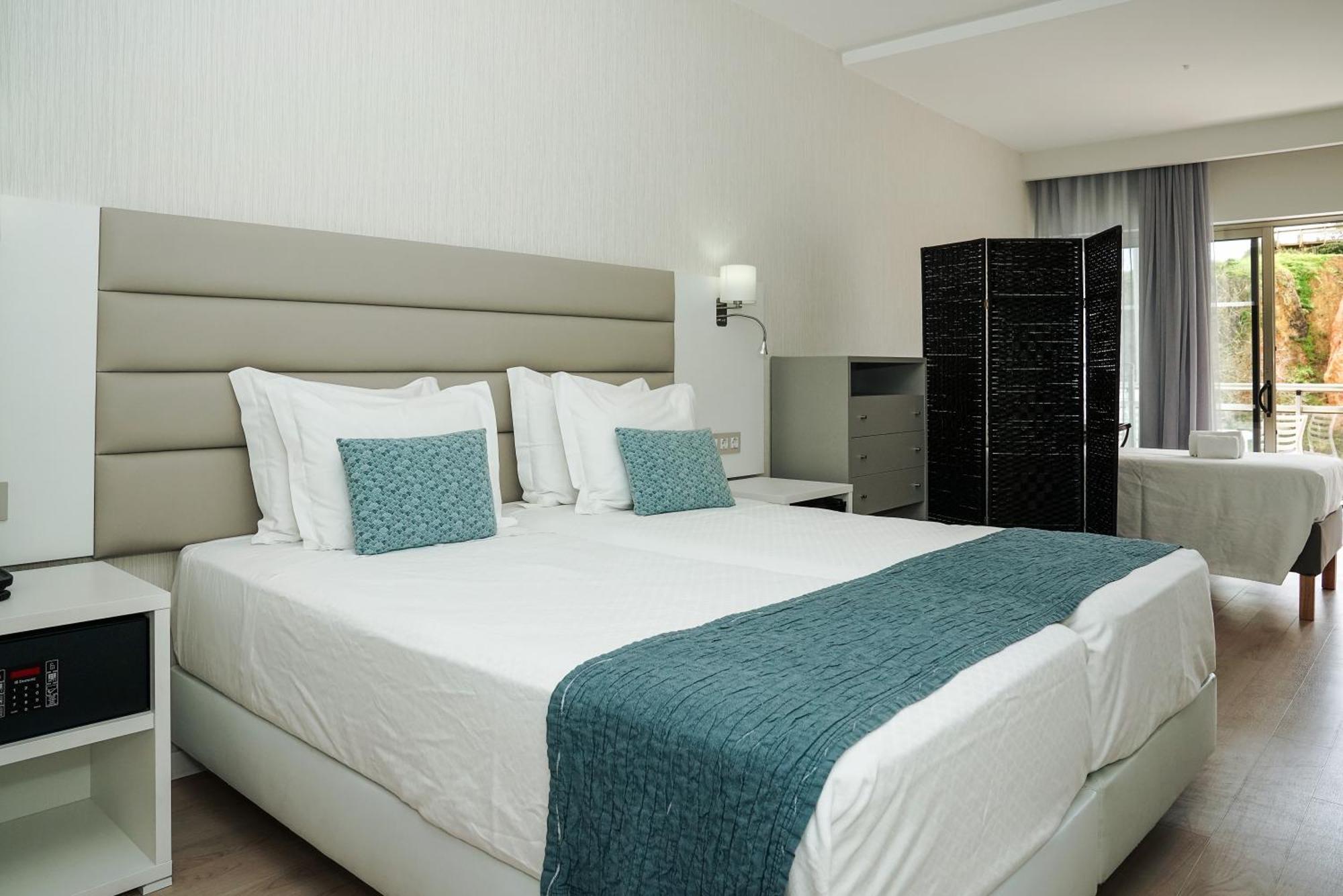Carvi Beach Hotel Lagos Dış mekan fotoğraf