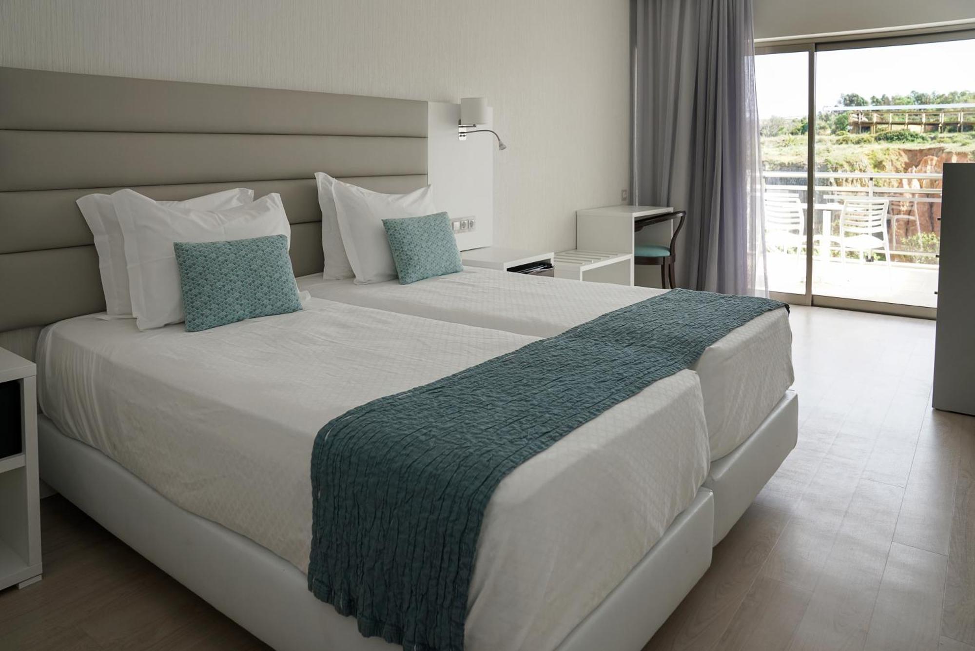 Carvi Beach Hotel Lagos Dış mekan fotoğraf