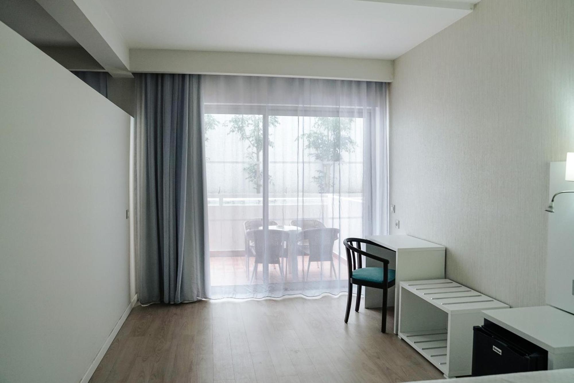 Carvi Beach Hotel Lagos Dış mekan fotoğraf