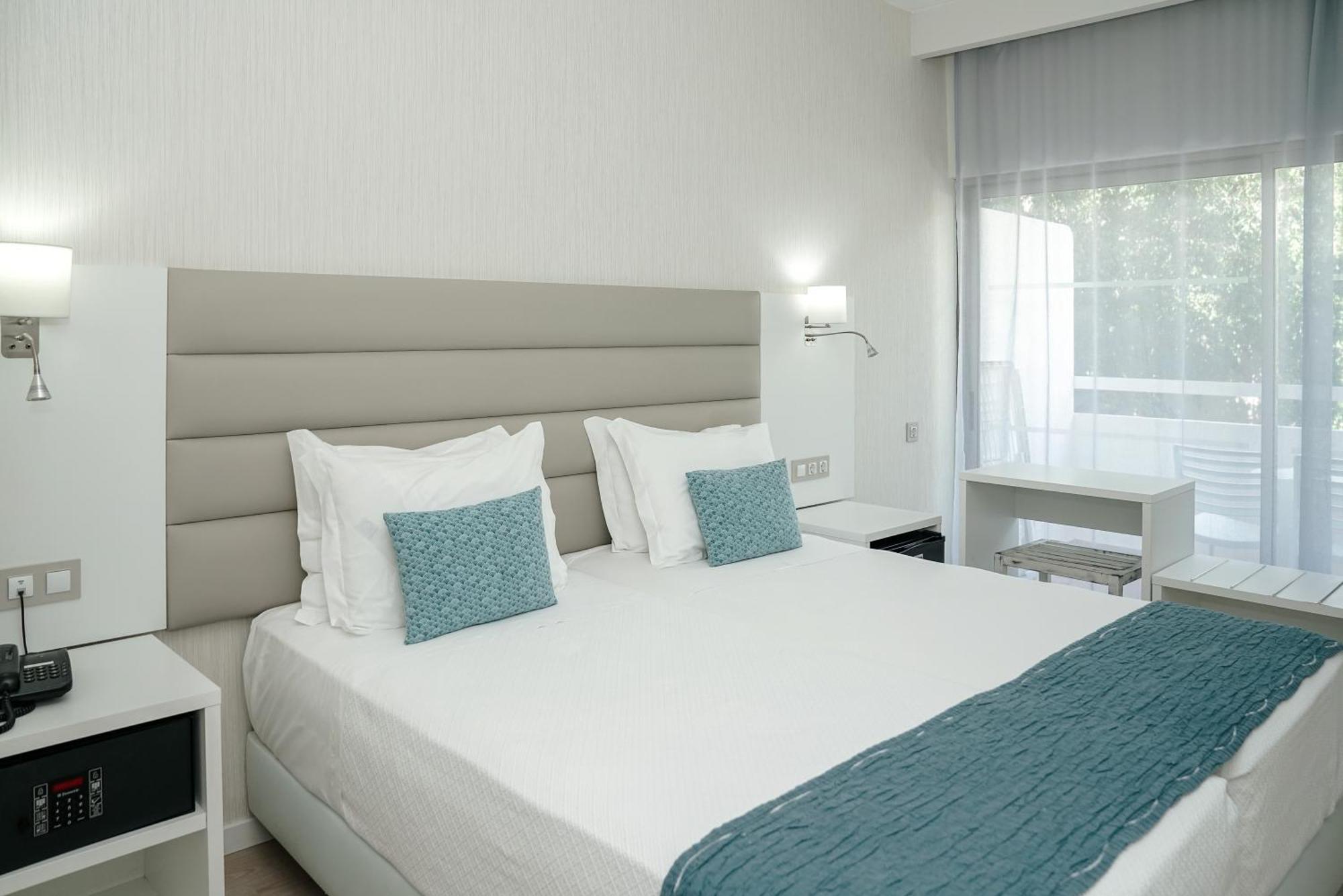 Carvi Beach Hotel Lagos Dış mekan fotoğraf