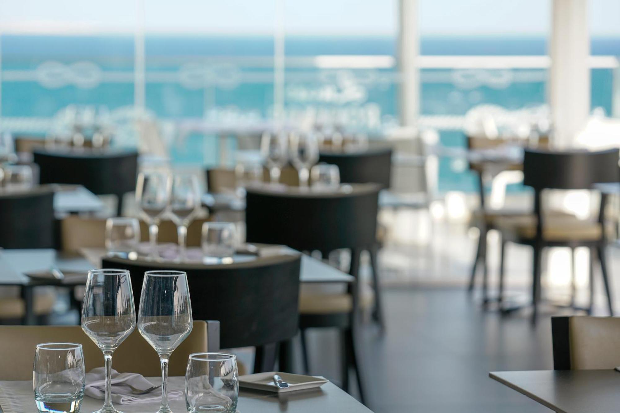 Carvi Beach Hotel Lagos Dış mekan fotoğraf