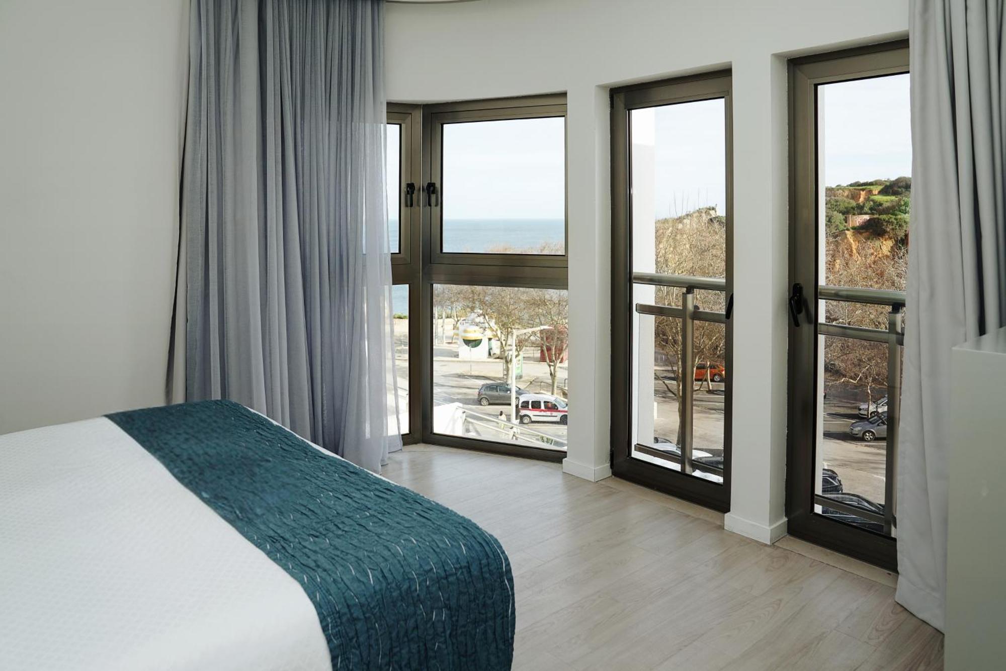 Carvi Beach Hotel Lagos Dış mekan fotoğraf
