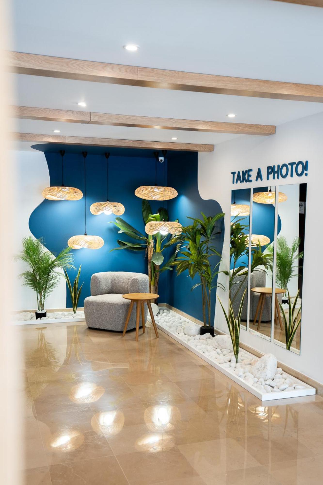 Carvi Beach Hotel Lagos Dış mekan fotoğraf
